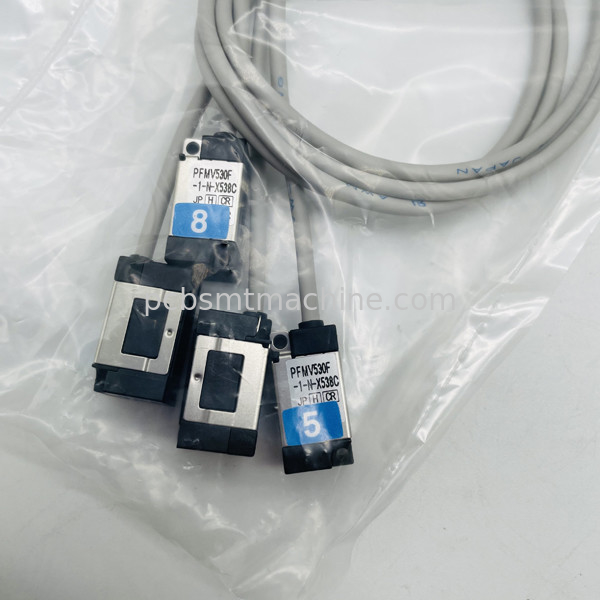 Aumente suas operações SMT com a precisão e confiabilidade do sensor de fluxo MTNS000438AA da Panasonic
