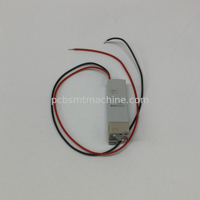 Válvula Solenoide de 2/3 Vias de Ação Direta de Baixa Potência LVM11-5C-1 (Fluido Químico·Corpo PEEK·Classificação IP40)